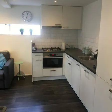 Tiney House Het Groene Hart Holiday home Krimpen aan den IJssel