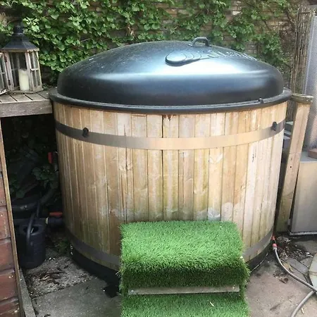 Tiney House Het Groene Hart * Krimpen aan den IJssel